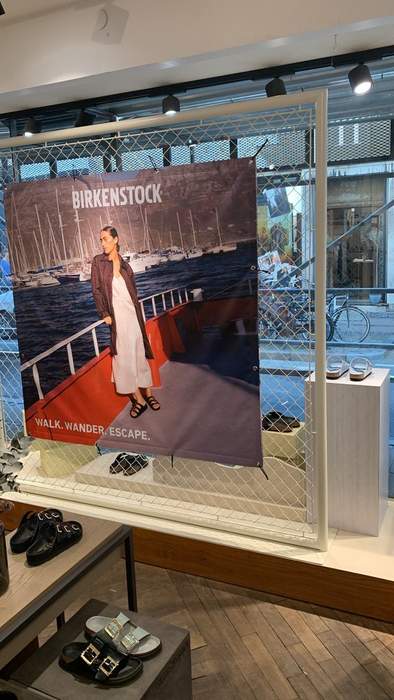 Birkenstock, seasonal window